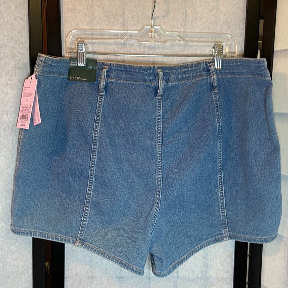 Wild Fable Super High Rise Seamed Shortie Denim Jean Shorts Medium Blue Wash NWT - Picture 2 of 11